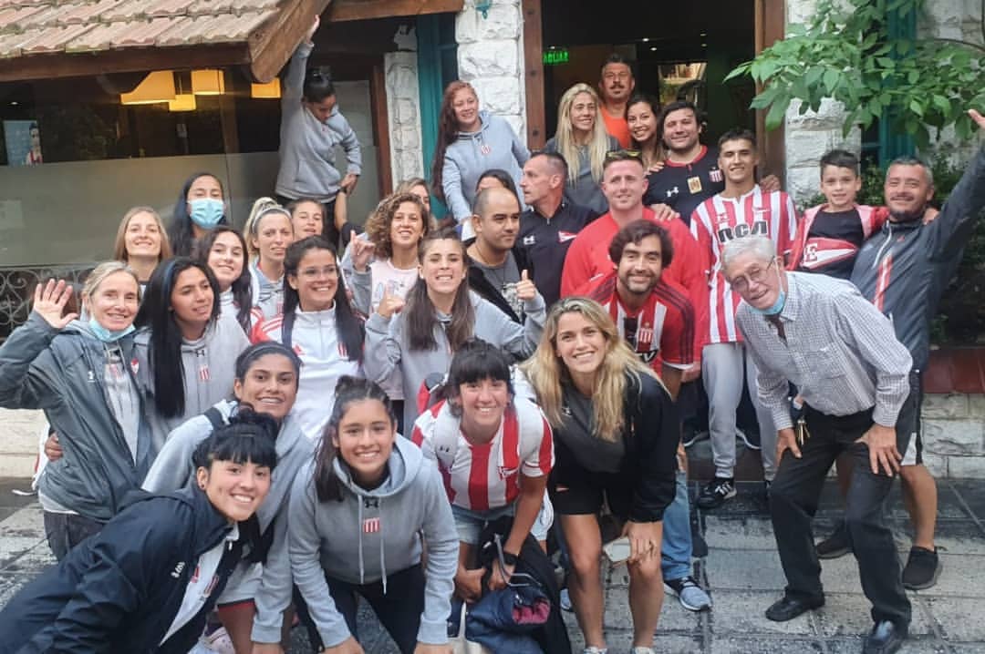 264866609_1315048198947367_3188015954023050006_n